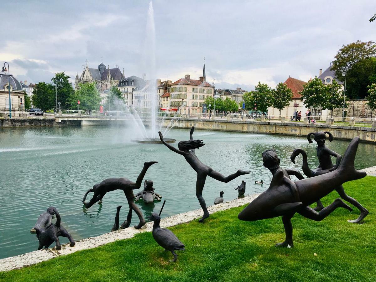 Appartamento Papillons De Nuit Champagne Troyes Esterno foto